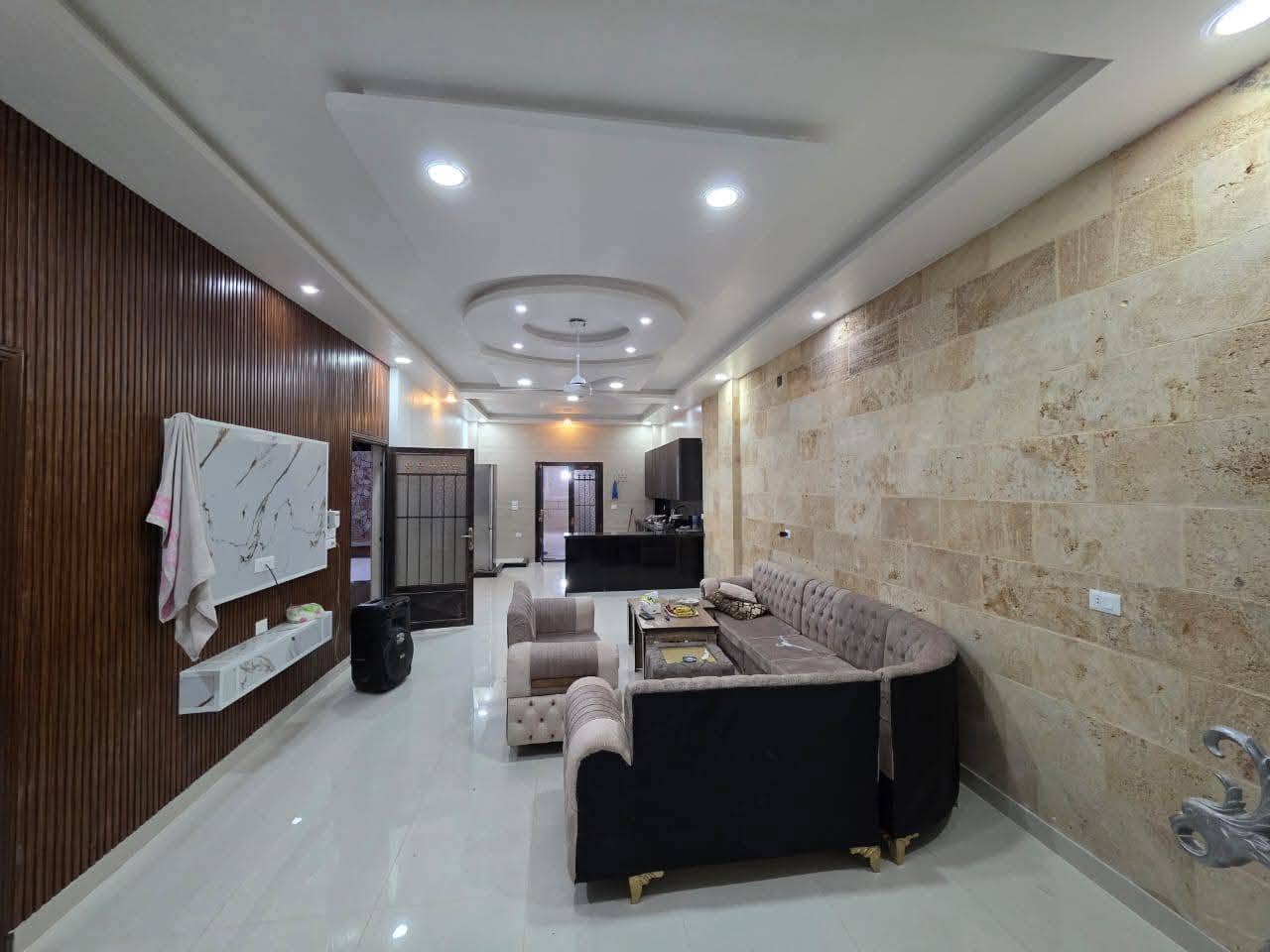 مزرعة ملكية 600 متر