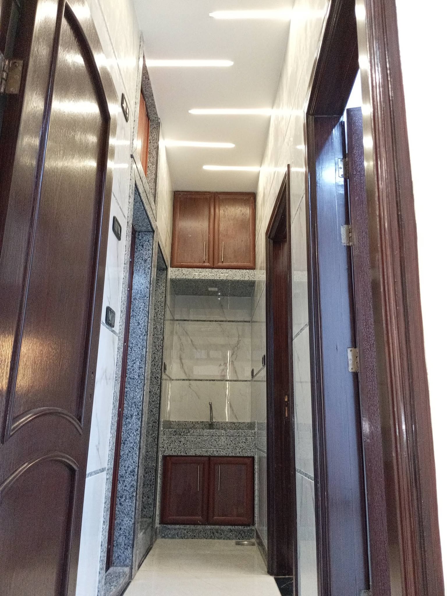 شقة للبيع طابق ارضي 100 متر