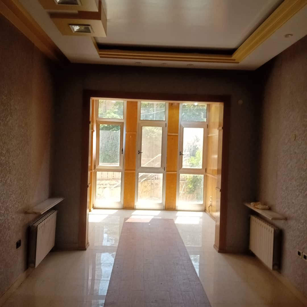 منزل فاضي للايجار 200 متر