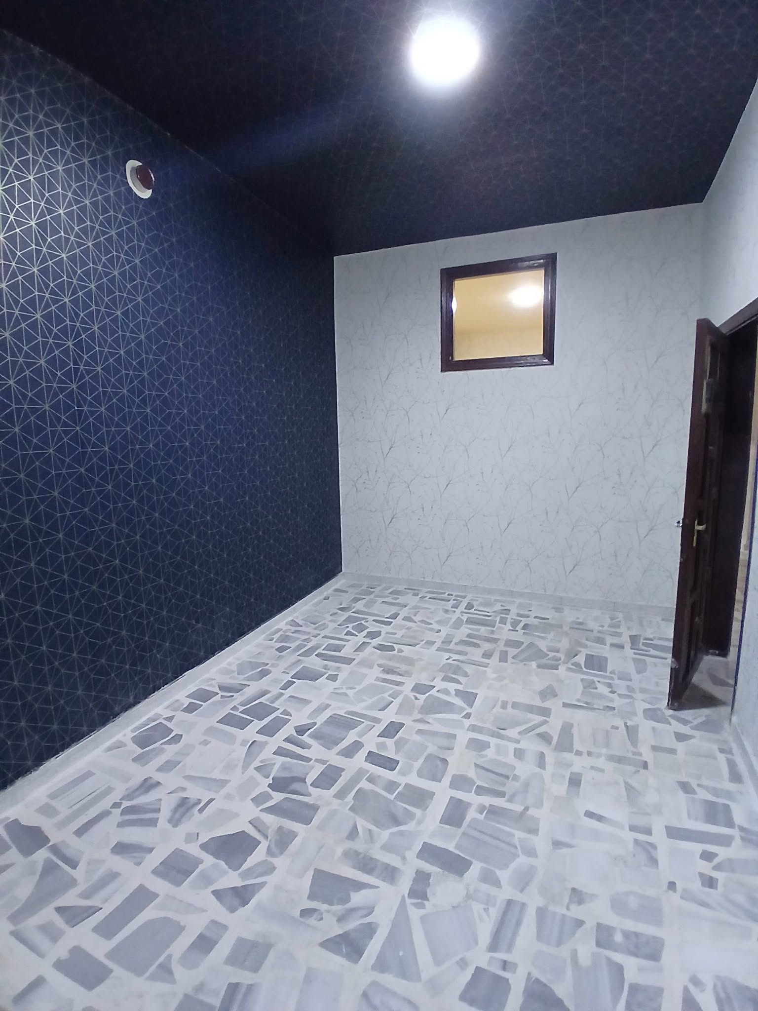 منزل للبيع 3 غرف طابق 3