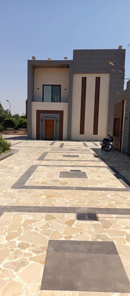 مزرعة بالخراب للبيع