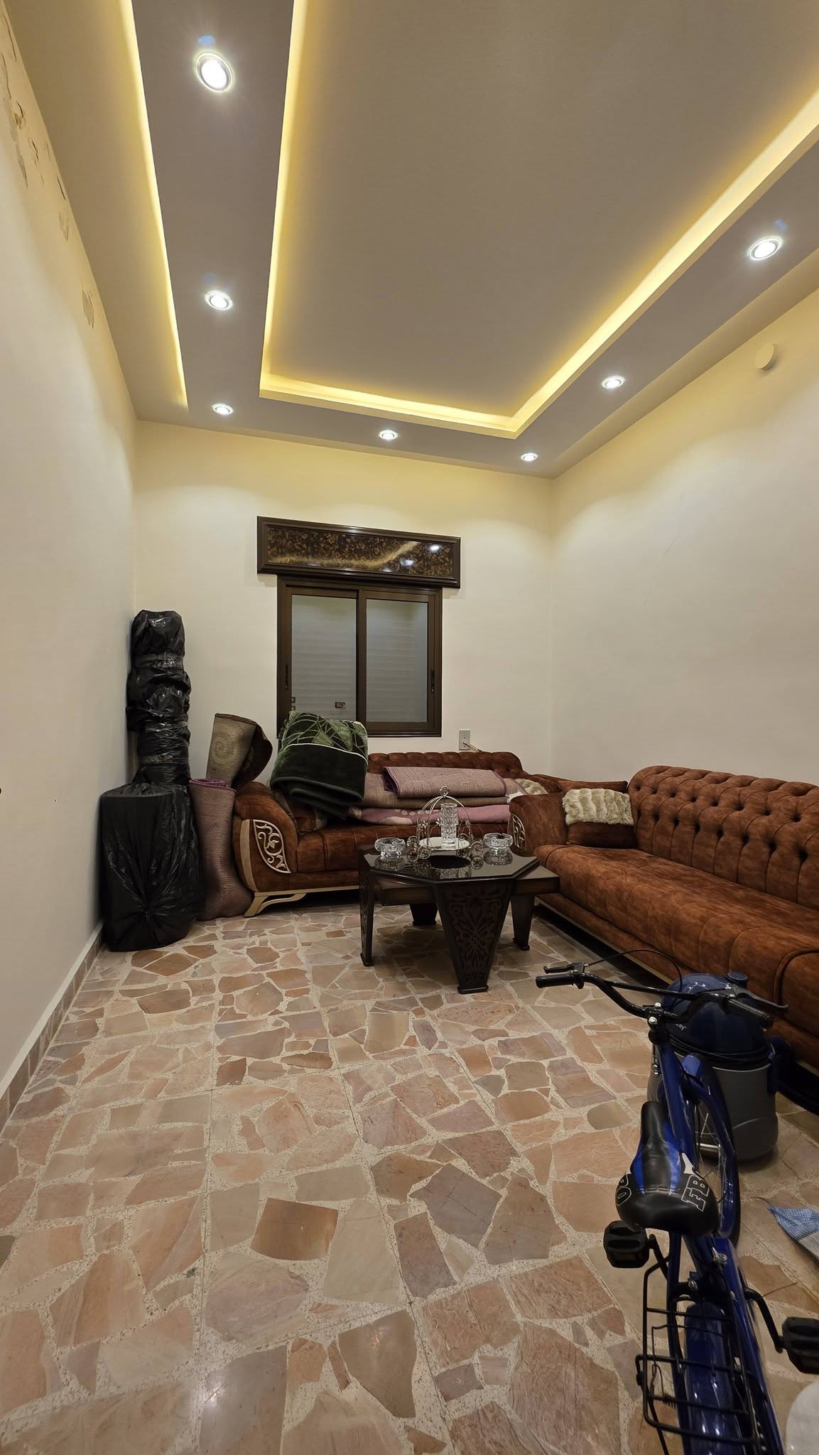 شقة للبيع 130 متر طابق رابع