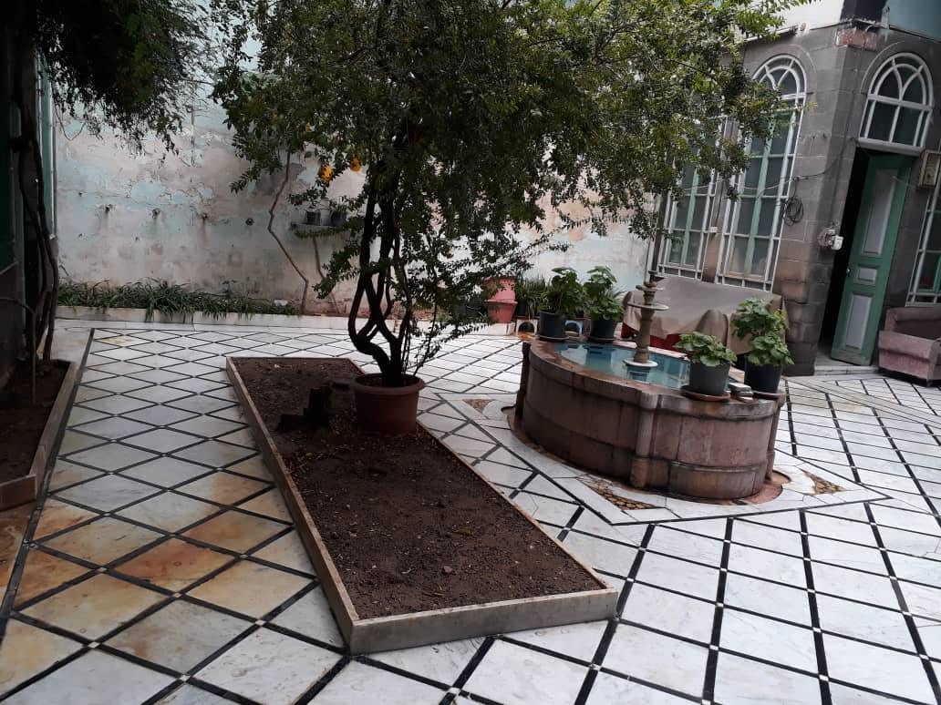 منزل عربي للبيع