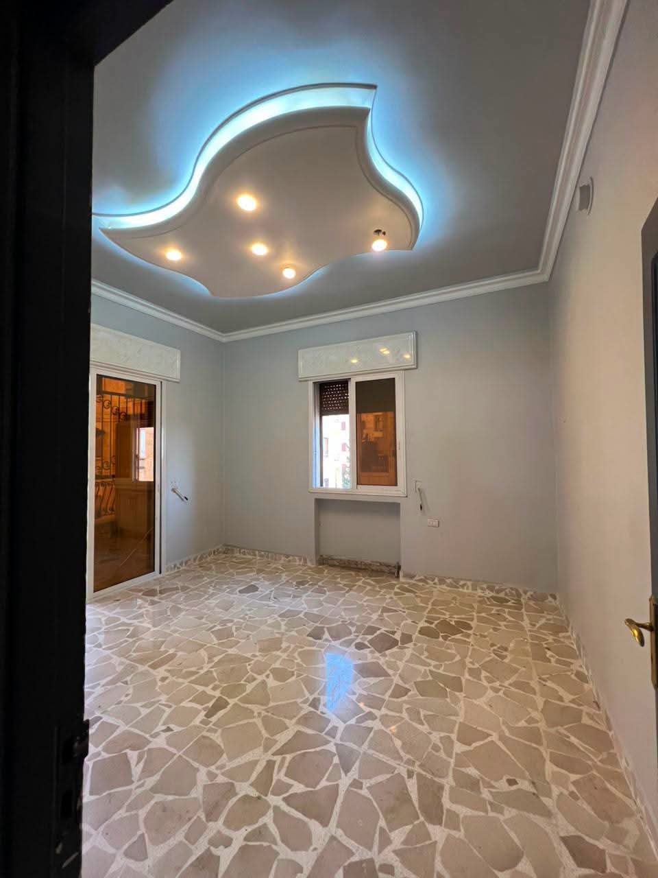 منزل للايجار ٤ غرف