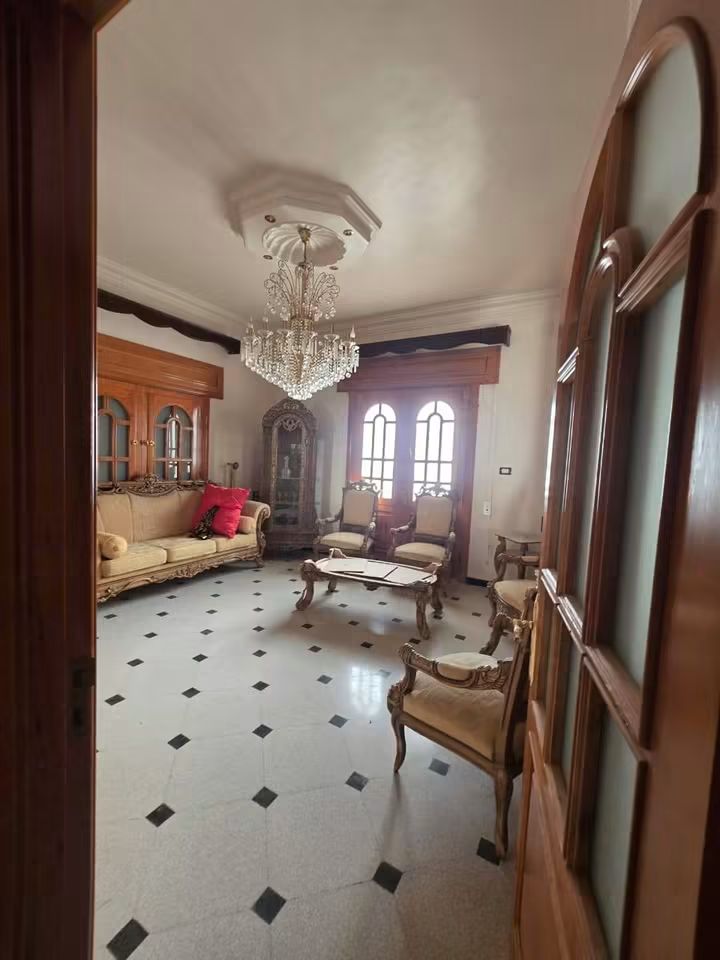 منزل للبيع طابق تاني