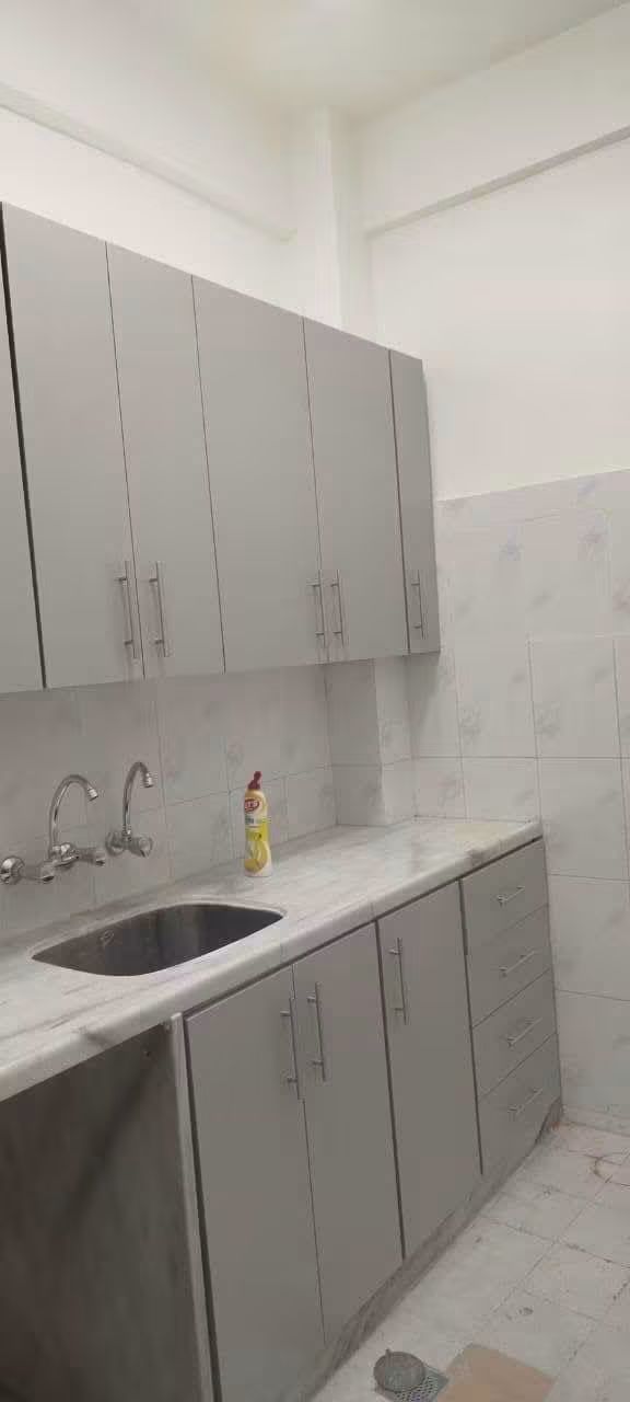 شقة فاضية للايجار