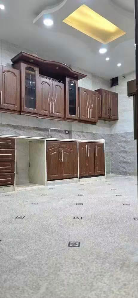 شقة طابق ارضي للبيع