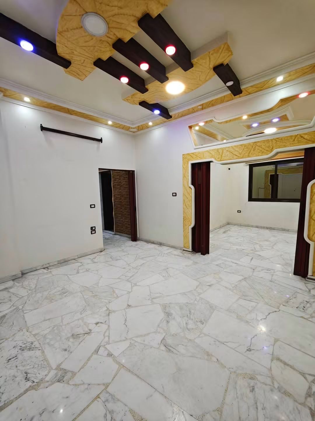 منزل طابق تالت للبيع