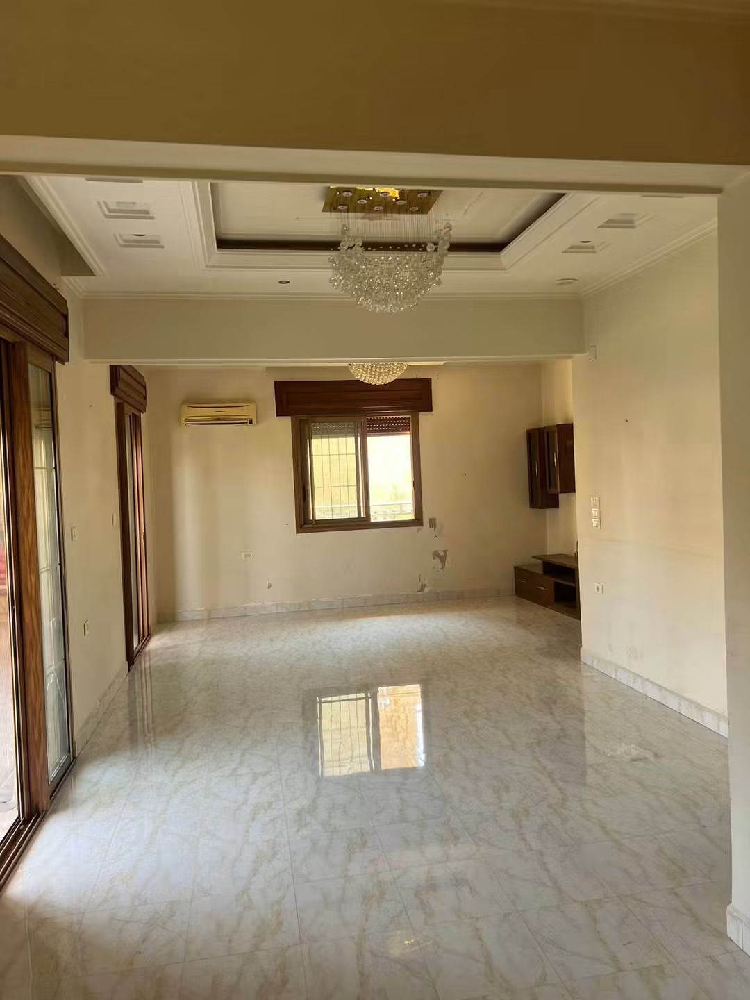 منزل للايجار ٥ غرف