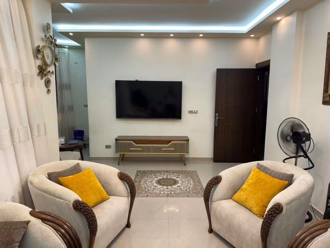 شقة سكنية للبيع ١٣٥م