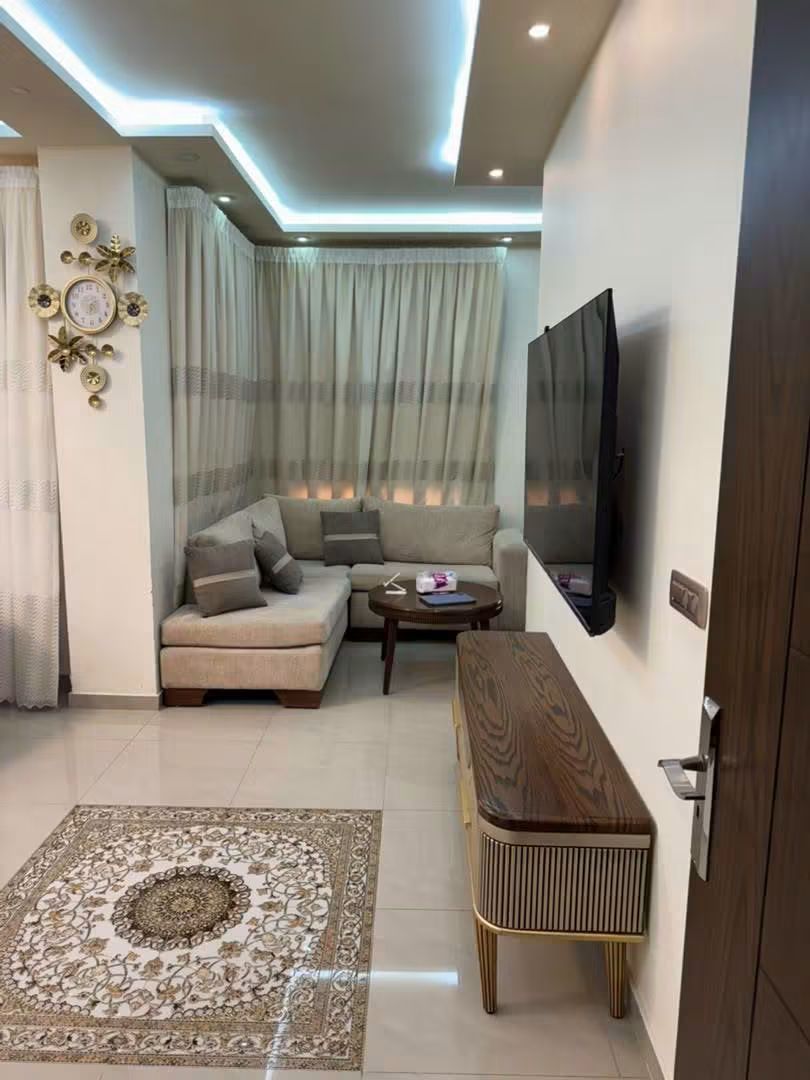 شقة سكنية للبيع ١٣٥م