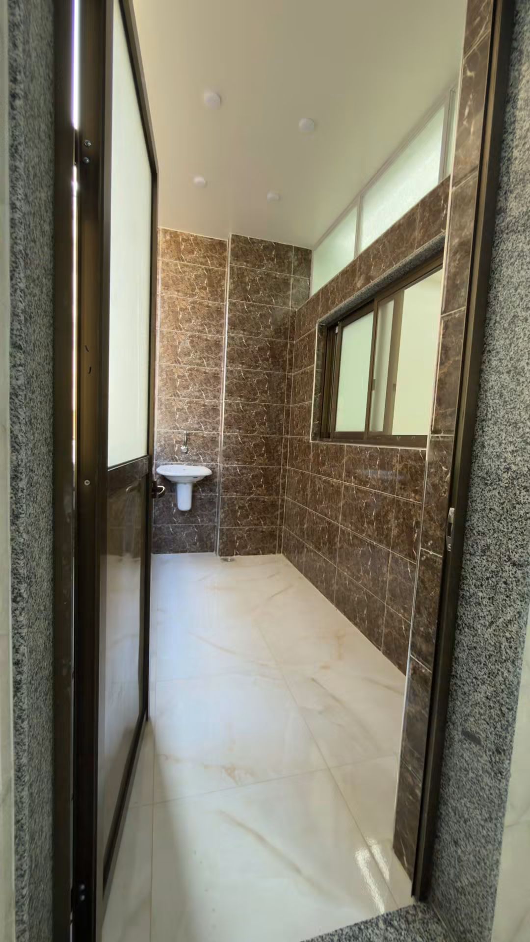 عقار مميز للبيع