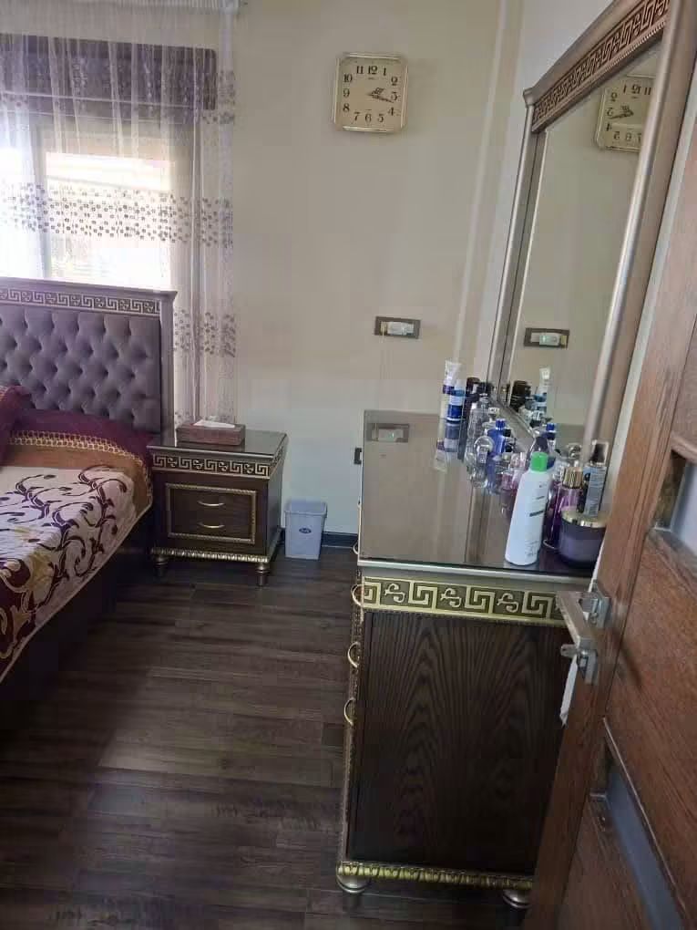 عقار ٤ غرف ١٤٠متر للبيع