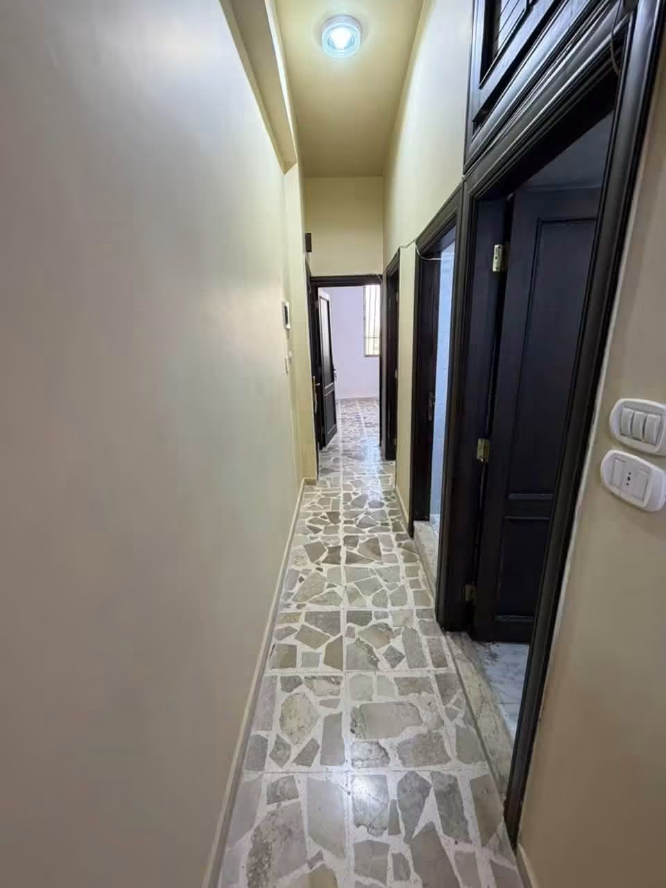 شقة فارغة للايجار