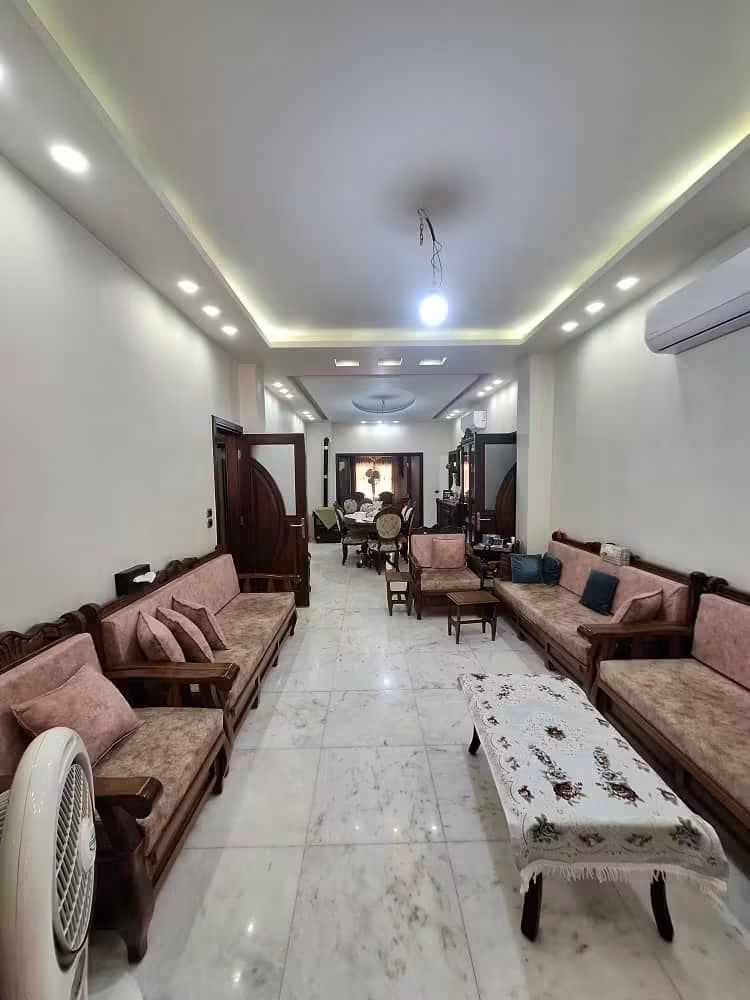شقة سكنية للبيع ١٦٠متر