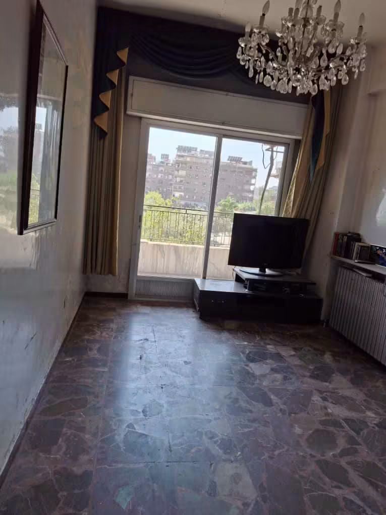 شقة للبيع ١٨٠ متر