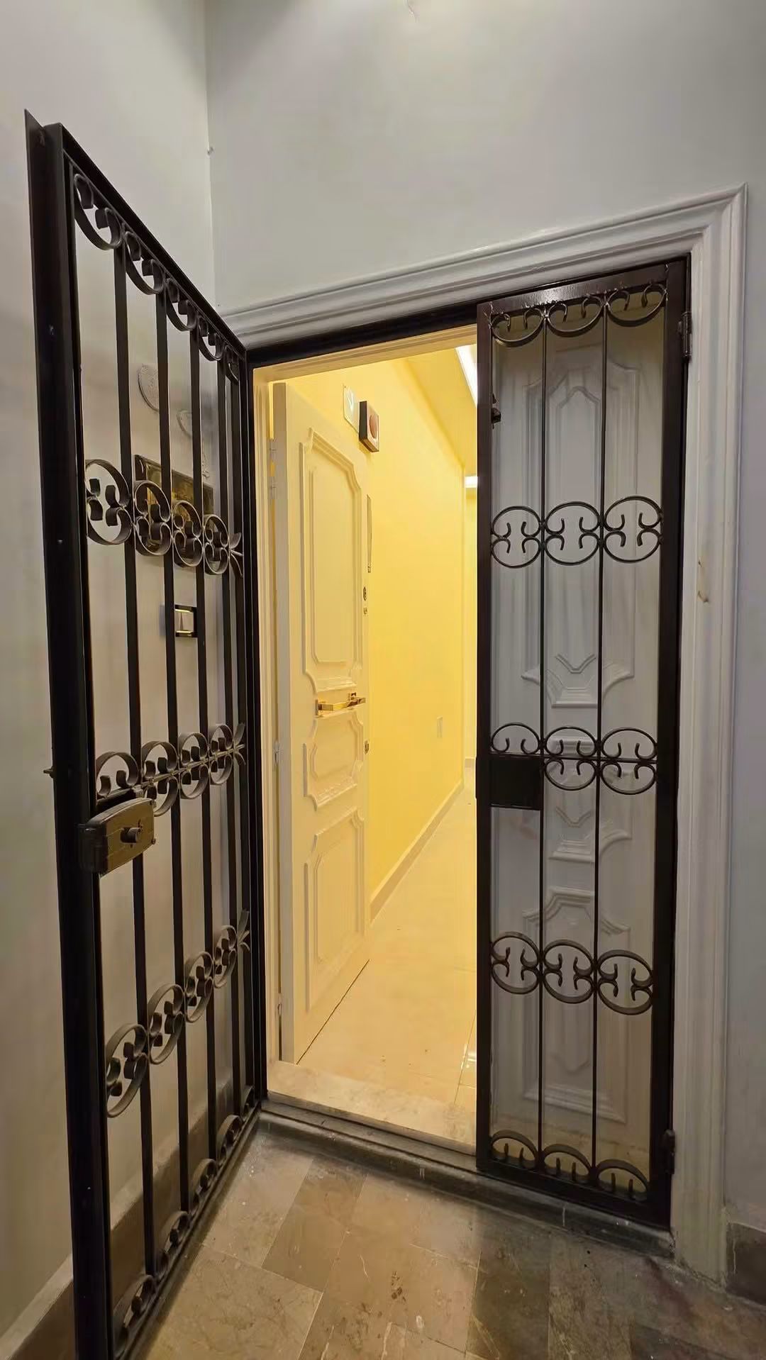 منزل للبيع ٩٥ متر