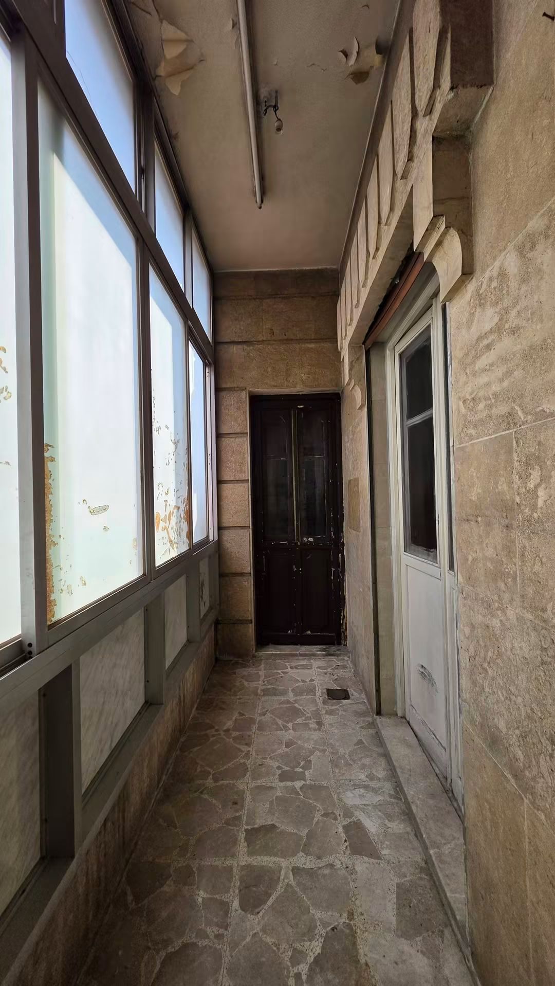 شقة سكنية للبيع ٥ غرف