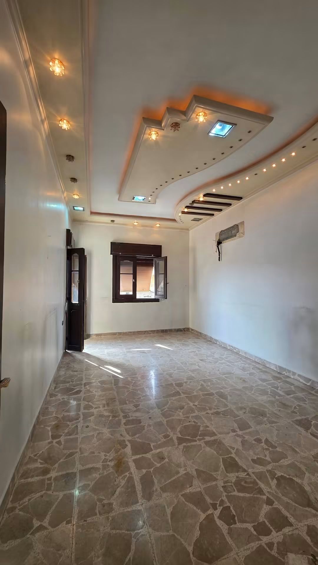 شقة مميزة للبيع