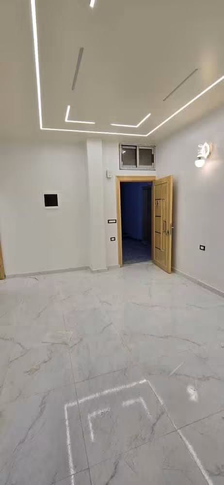 شقة للبيع ٨٢ متر