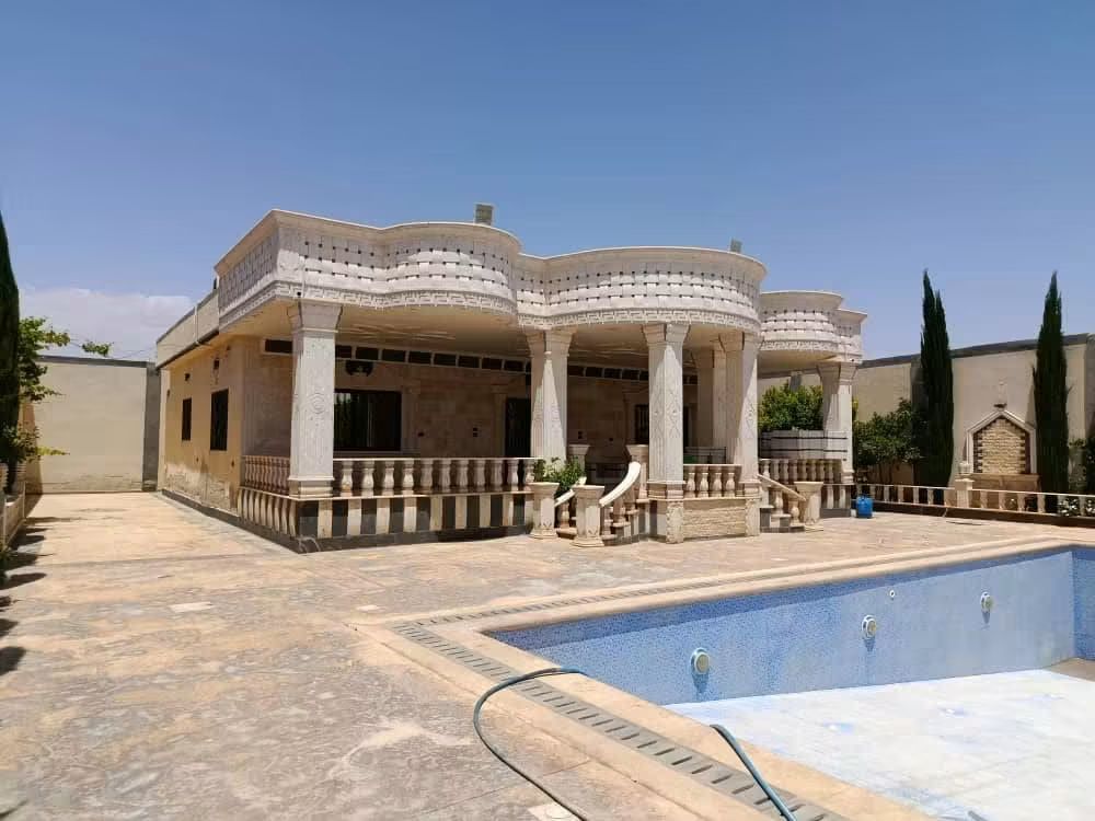 مزرعة للبيع