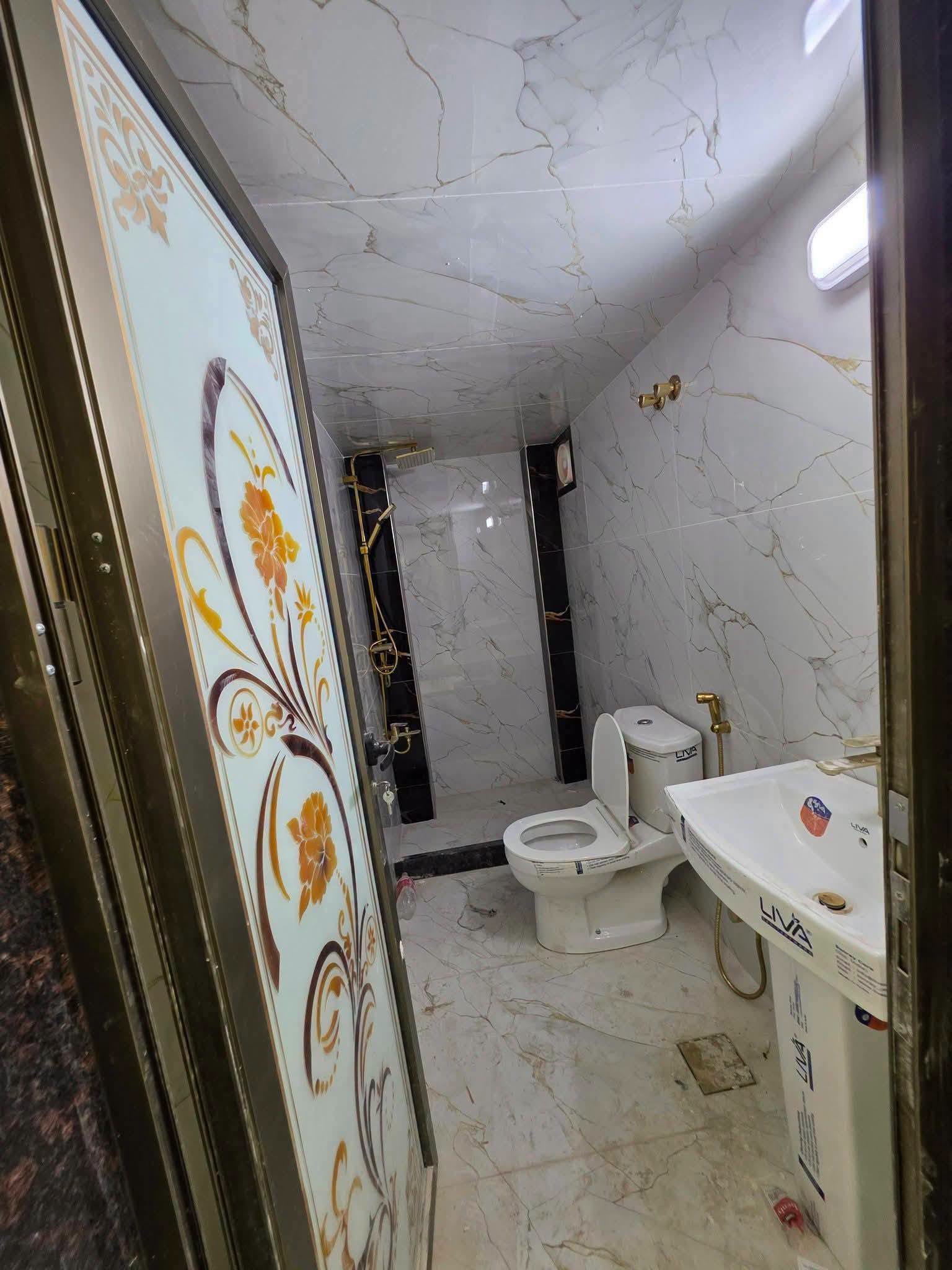 مساكن برزة للبيع