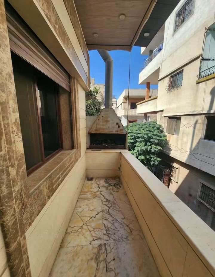 شقة راقية للبيع